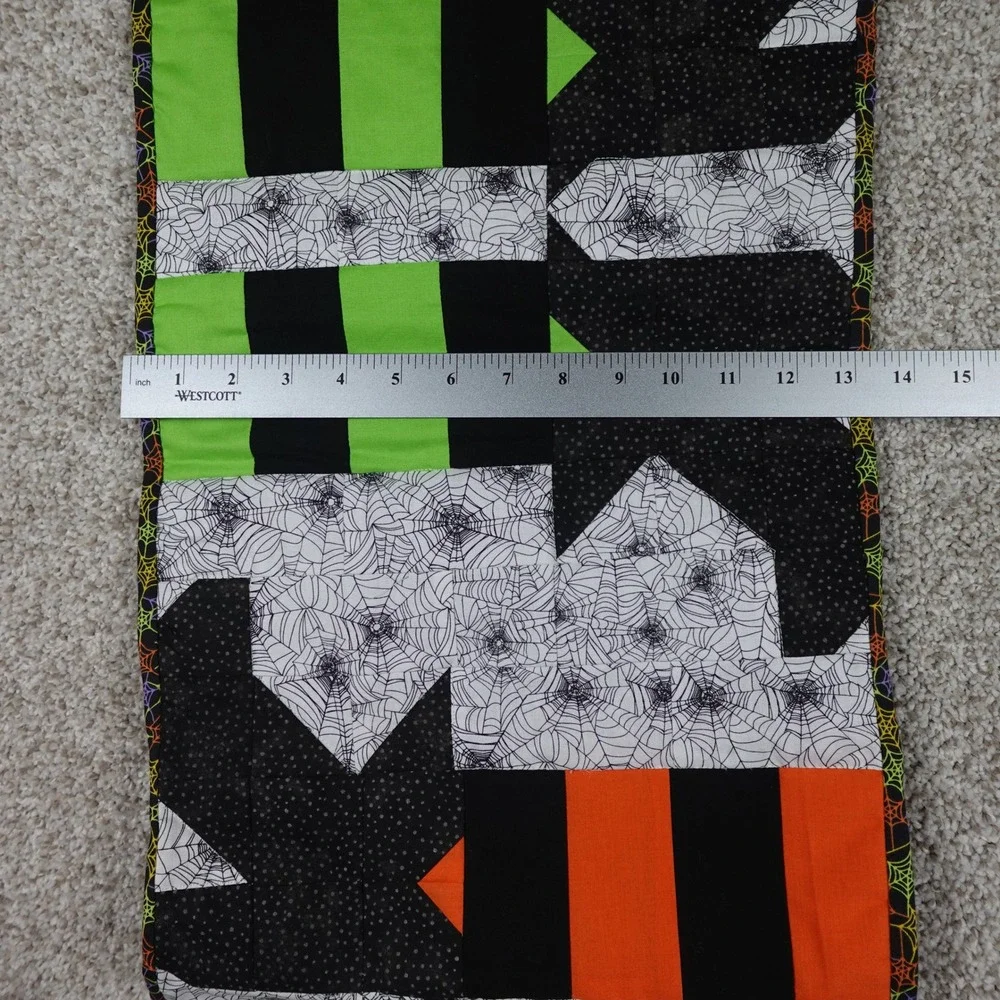 Handmade Halloween‎ Quilted Table Runner Spiderweb Patchwork Orange Green 51x13